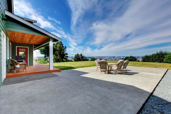 Backyard Paving in Kent